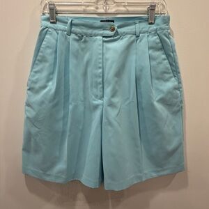 Vintage Izod sz 8 pleated Sky Blue X-Tra dry Casual mom golf Shorts culottes 90s